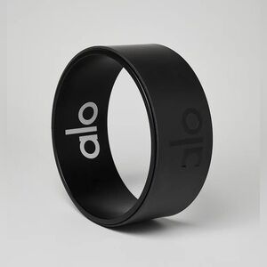 Alo Yoga Bend It Yoga Wheel, Black